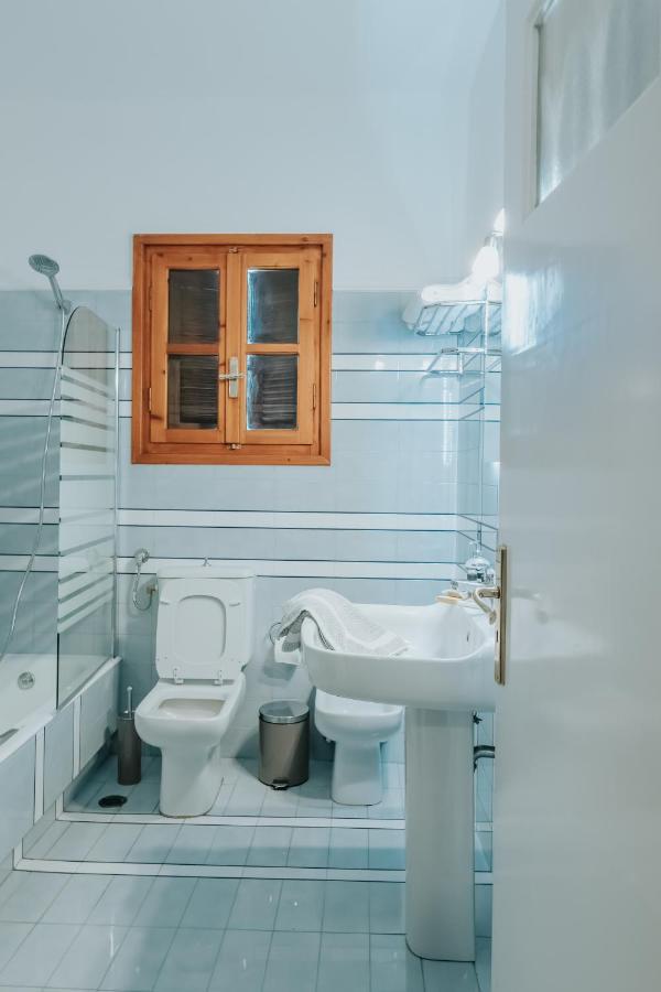 Kalavrita Krinides Apartment And Attics Buitenkant foto